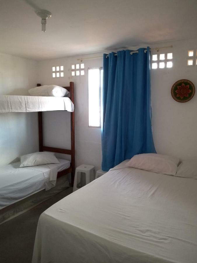 Hostel E Pousada Vila De Porto Порту-де-Галиньяш Экстерьер фото