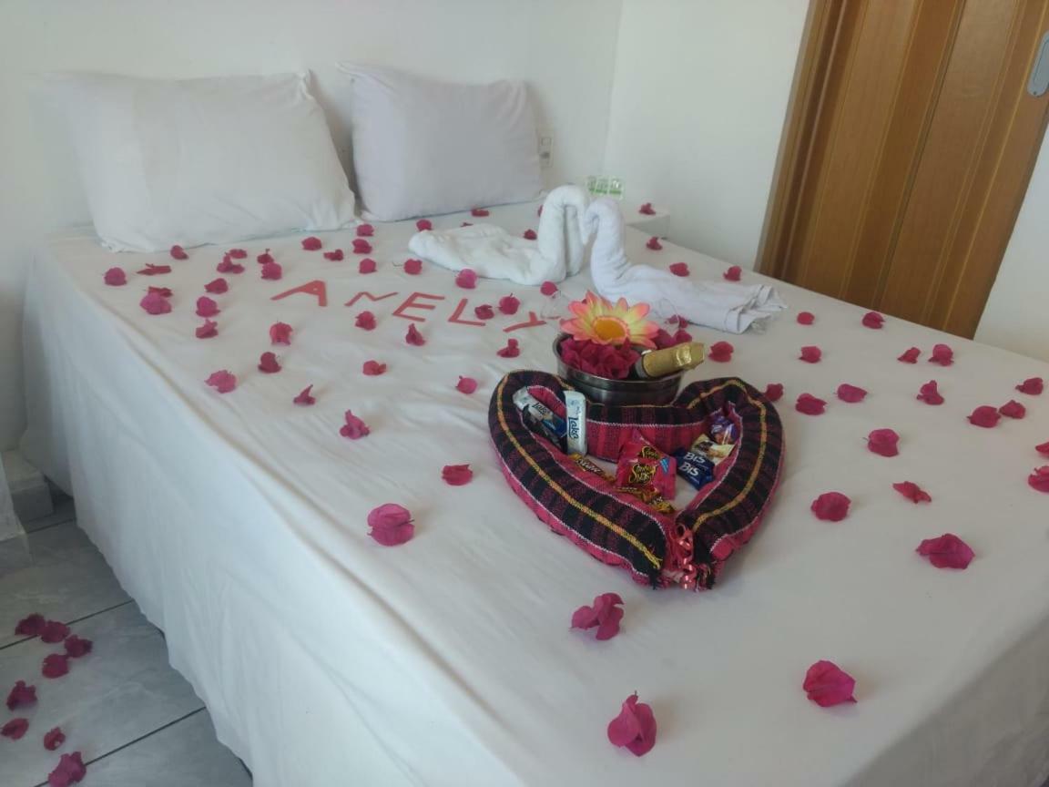 Hostel E Pousada Vila De Porto Порту-де-Галиньяш Экстерьер фото