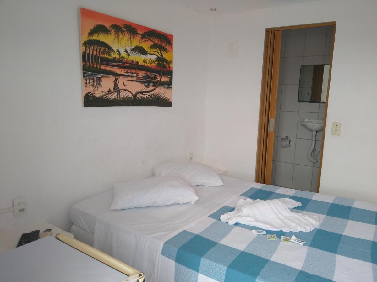 Hostel E Pousada Vila De Porto Порту-де-Галиньяш Экстерьер фото